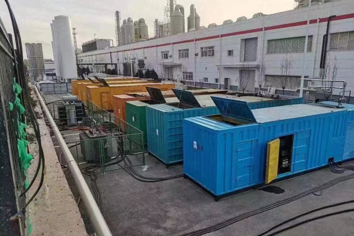 德惠发电机租赁施工现场